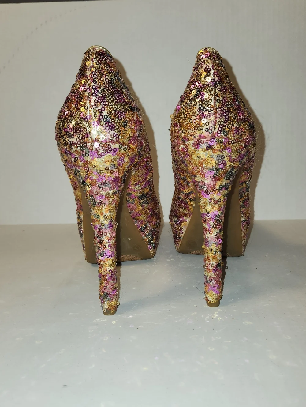 Jessica Simpson Devin 2 Pink Rose Gold Sequin Platform High Heel Pumps 8 EUC